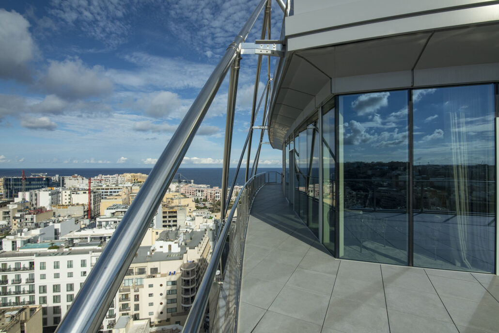 Curtain walling detail