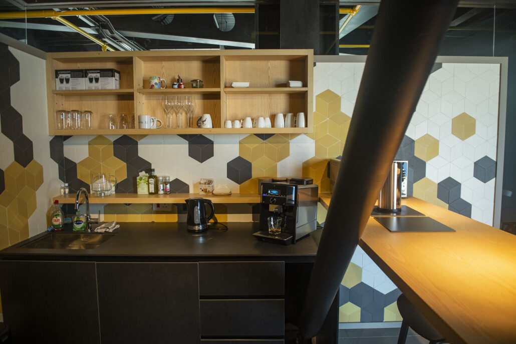 Ceiling and services